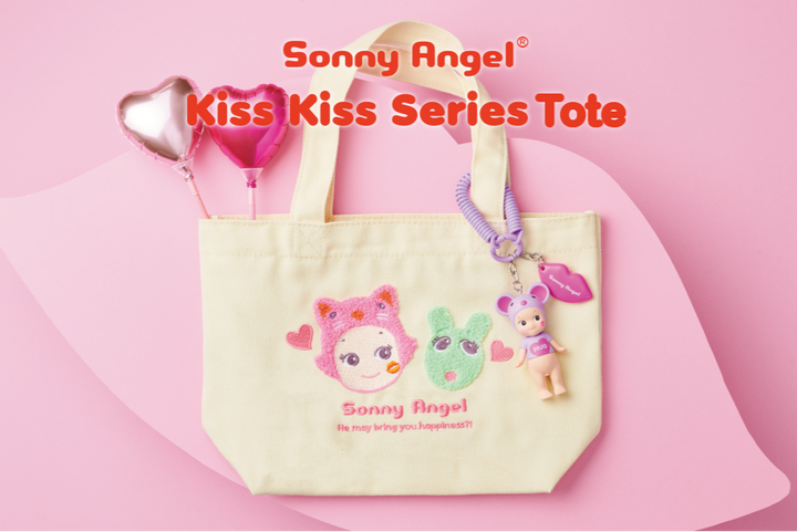 Kiss Kiss Tote - Daily Charm